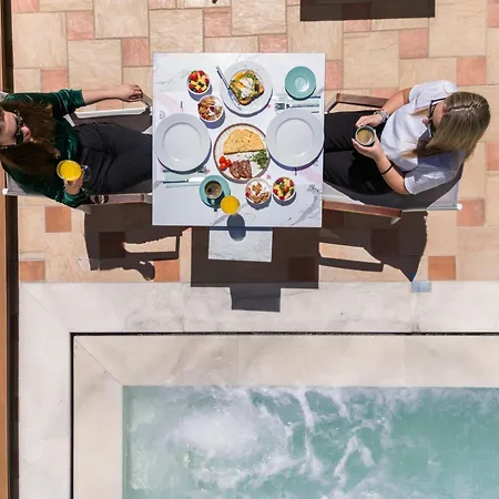 Eliza By Panel Hospitality 호텔 4*