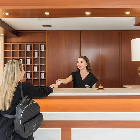 Eliza By Panel Hospitality Néoi Póroi