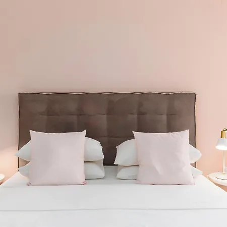 Eliza By Panel Hospitality 네오이포로이