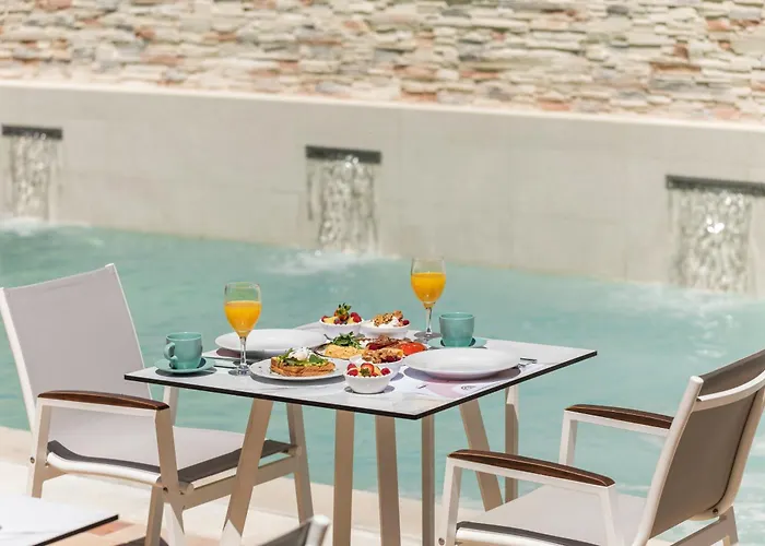 Eliza By Panel Hospitality Otel